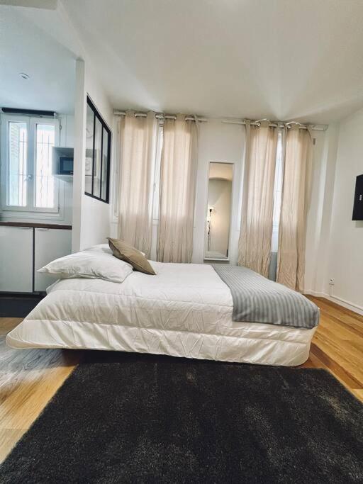 Tres Beau Studio Refait A Neuf 2 Apartment Saint-Ouen  ภายนอก รูปภาพ