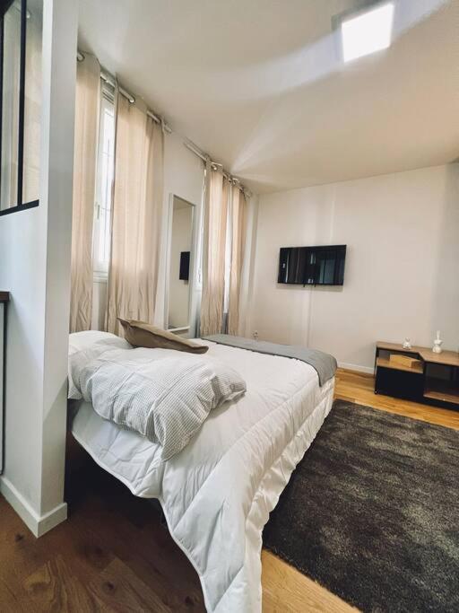 Tres Beau Studio Refait A Neuf 2 Apartment Saint-Ouen  ภายนอก รูปภาพ